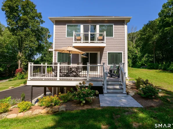 117 Lake Drive, Montville, CT 06370