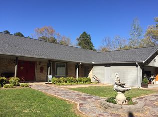 215 Riverbend Ln, Clinton, AR 72031