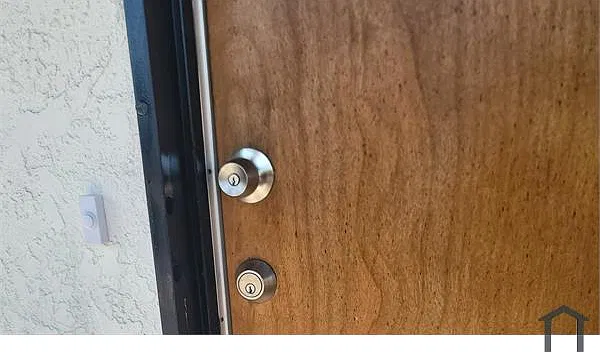 3 bed, $3,100 — Photo 2