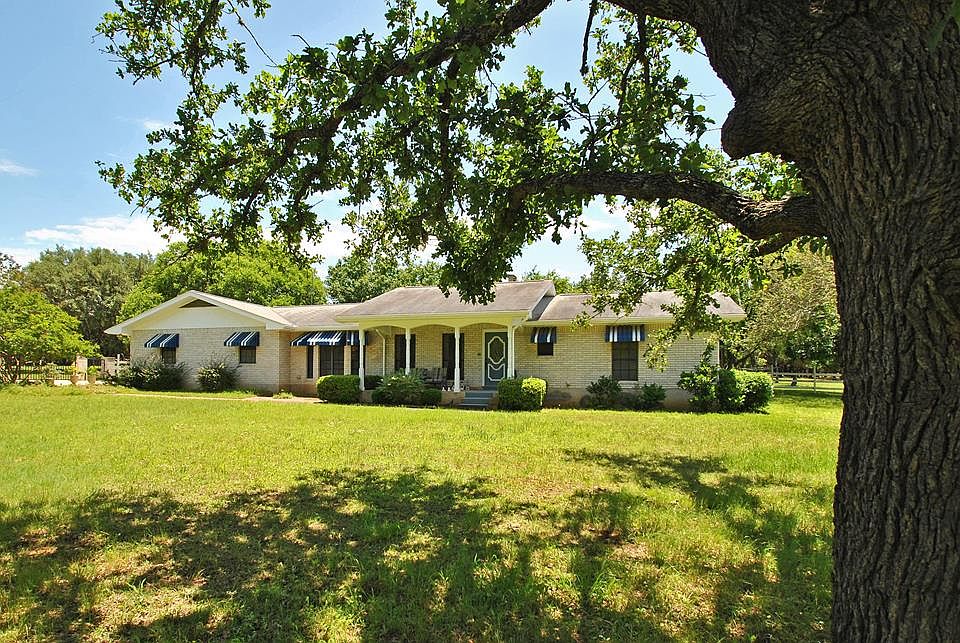 1st image of 359 Primrose Ln