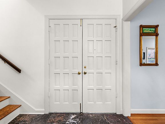 2nd image of 322 Elmington Ave