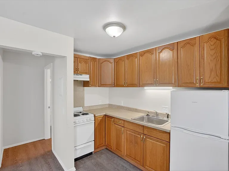 12513 Church St — Photo 25