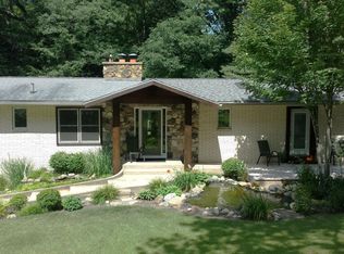 6842 Butternut Dr, West Olive, MI 49460