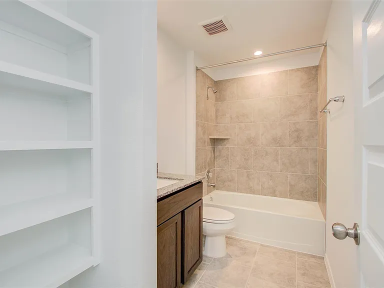 1022 Cattle Chute Ct — Photo 5