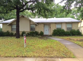 1213 Winterwood Dr, Lewisville, TX 75067