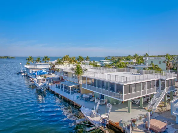 233 Ann Bonny Dr, Key Largo, FL 33037