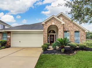 13401 Cherokee Rose Ct, Rosharon, TX 77583