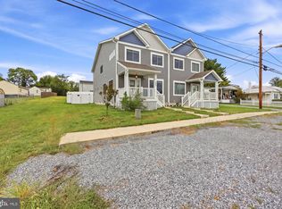 305 E 11th Ave, Ranson, WV 25438