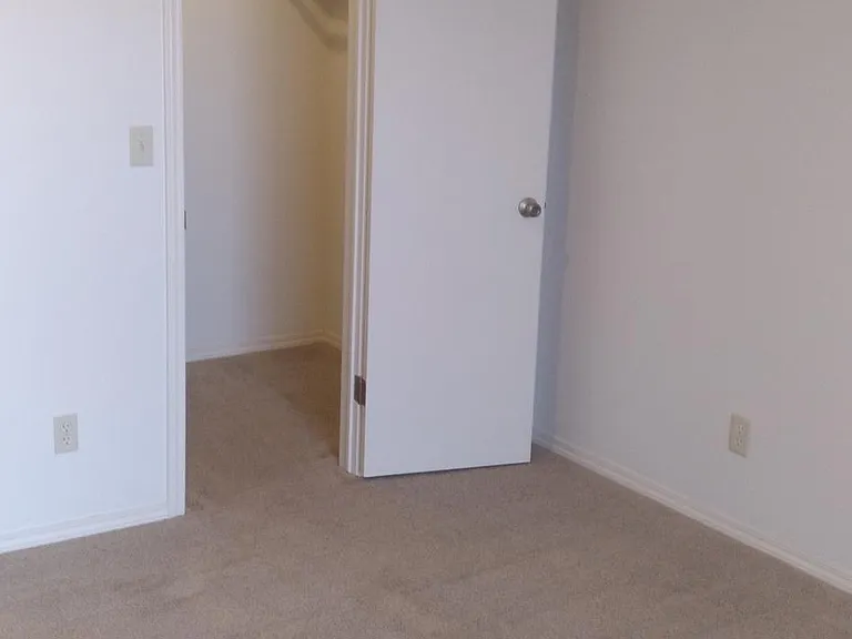 7044 E Farmview Ln — Photo 13