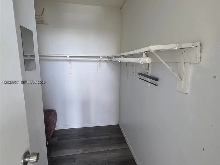 5050 NW 7th St #610 — Photo 18