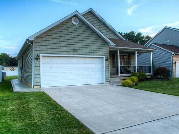 2nd image of 835 Daigler Dr
