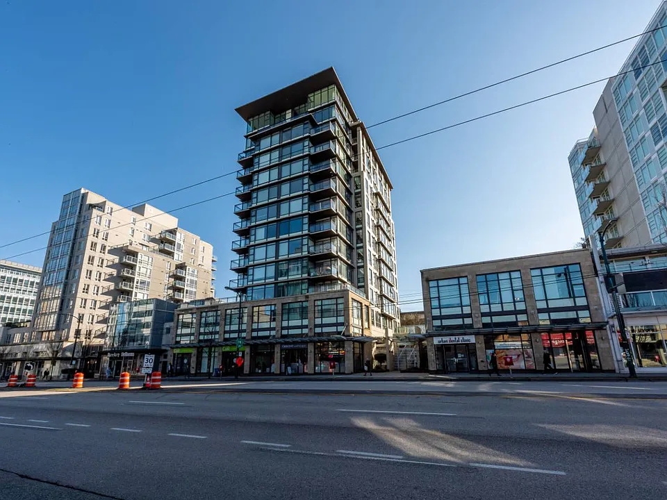 1068 Broadway W #1503
