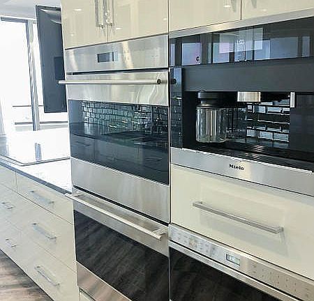 5th image of 100 Lakeshore Dr APT 1751