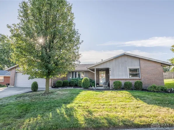 760 Rosedale Dr, Tipp City, OH 45371