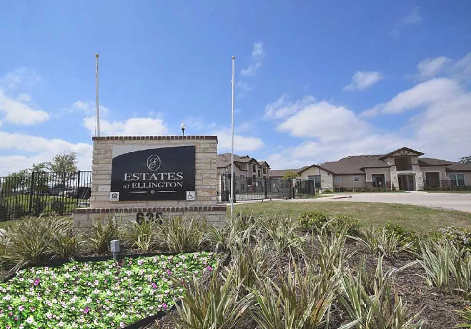 Estates at Ellington