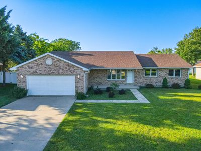 447 Water Tower Rd S, Manteno, IL, 60950