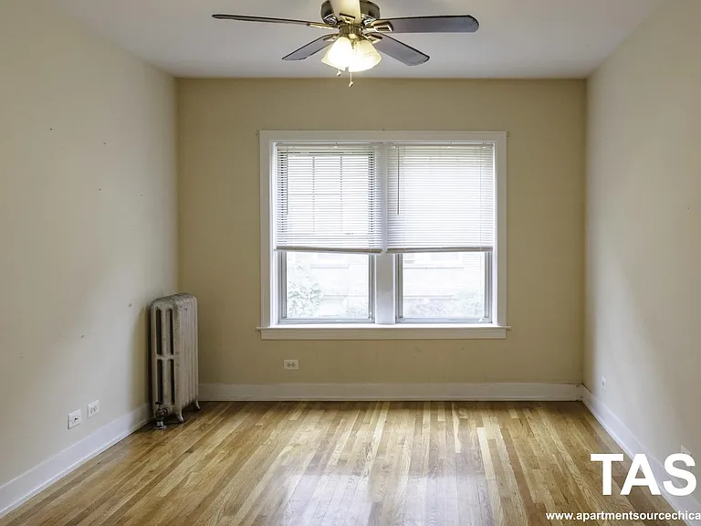 1920 W Winona St #1 — Photo 3
