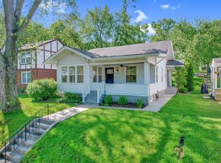 14 E Division St, Lemont, IL 60439
