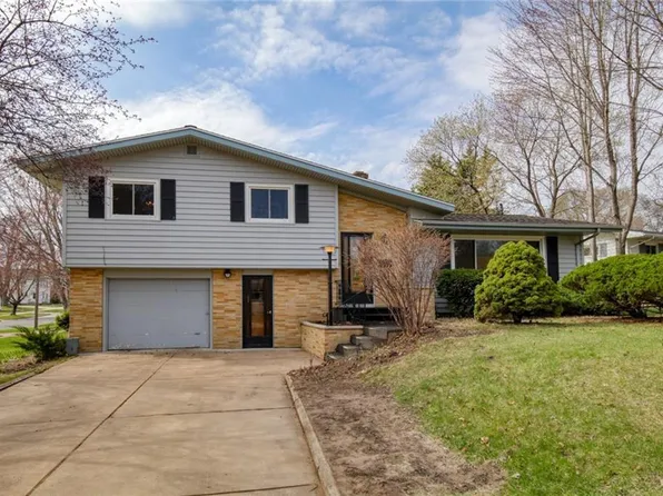 1529 Fairway Street, Eau Claire, WI 54701
