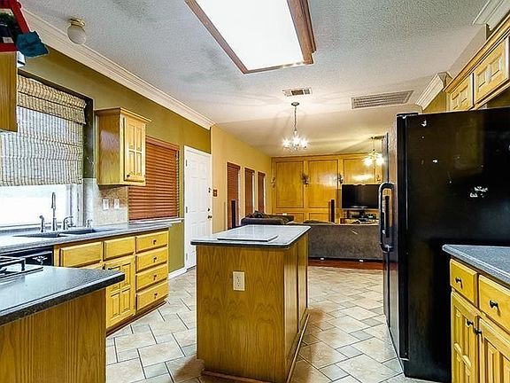 5th image of 5013 Bellerive Ct