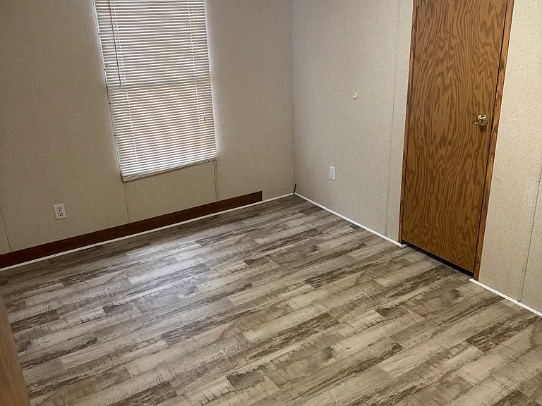 7370 Highway 122 E #7 — Photo 10