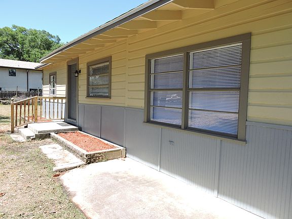 4th image of 1289 Granada Ave