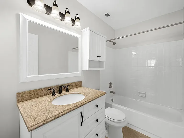442 Kilkenny Ct #442 — Photo 9