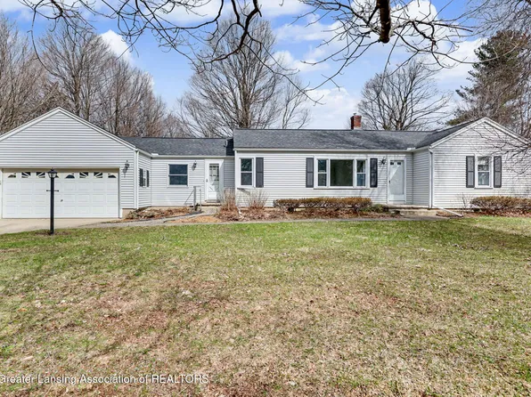 1482 W Kalamo Hwy #R-2, Charlotte, MI 48813