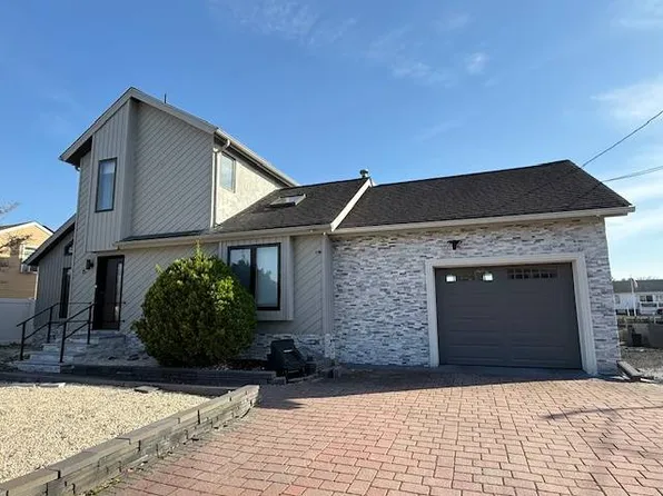 15 Parkers Point Blvd, Forked River, NJ 08731