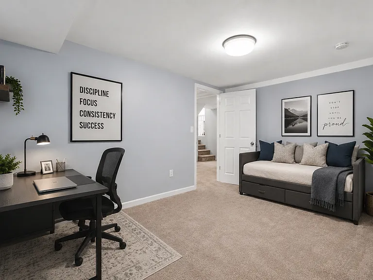 45 Oakland Ave — Photo 31
