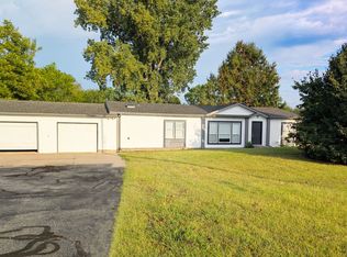 12325 Spring Meadows Rd, Yukon, OK 73099