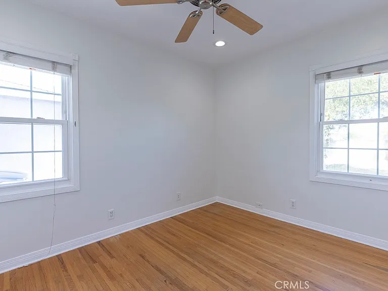4400 Maury Ave — Photo 11