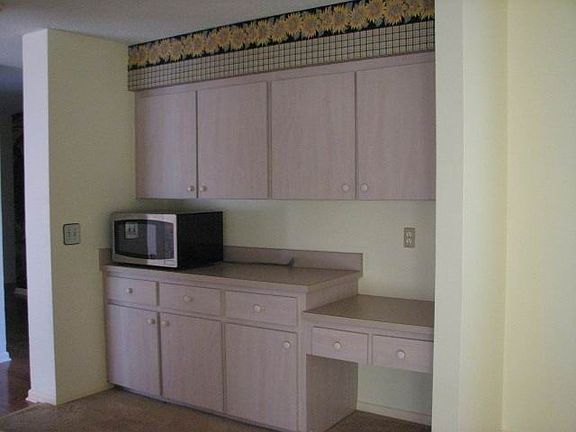 3rd image of 24 Juniper Dr