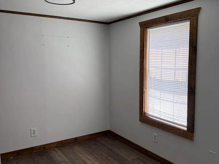Meadowbrook Dr — Photo 6