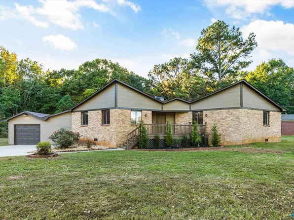 186 Dawn Dr, Toney, AL 35773