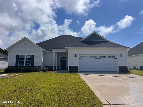 311 Windmill Light Way, Sneads Ferry, NC 28460