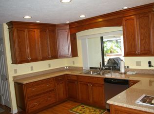806 Belle Timbre Ave, Brandon, FL 33511