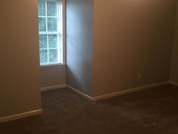 3rd image of 103-105 Johnston Blvd