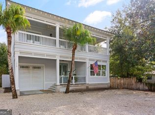 1040 Demere Rd, Saint Simons Island, GA 31522