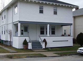 31 Bedlow Ave, Newport, RI 02840