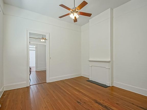 5th image of 2413-15 Chippewa St