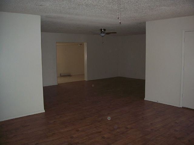 2nd image of 6131 W Earll Dr
