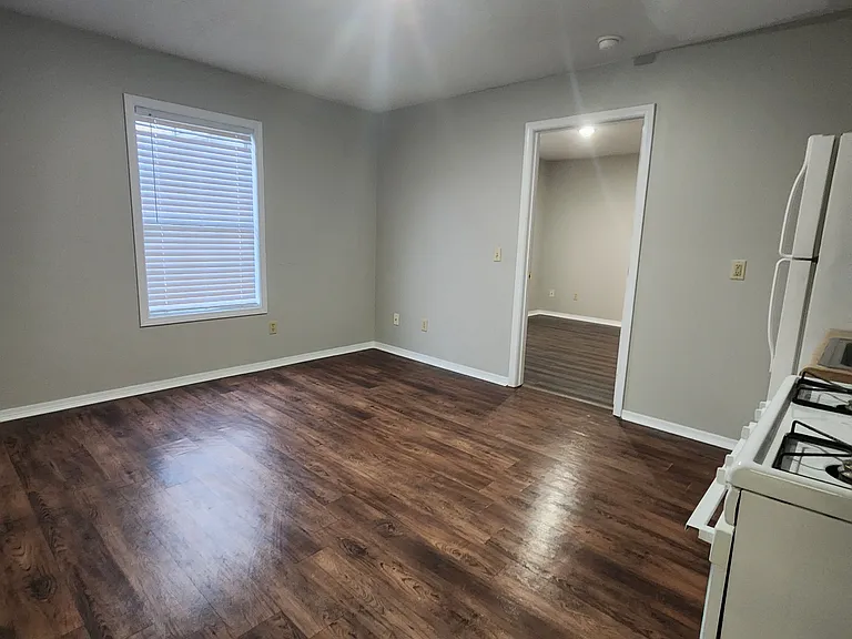 1325 Virginia Ave #A23 — Photo 1