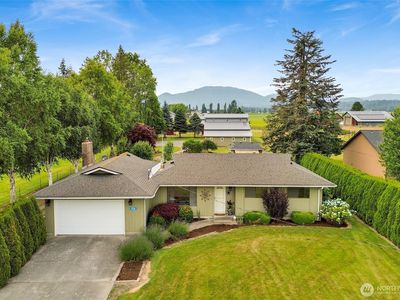15561 Field Road, Bow, WA, 98232