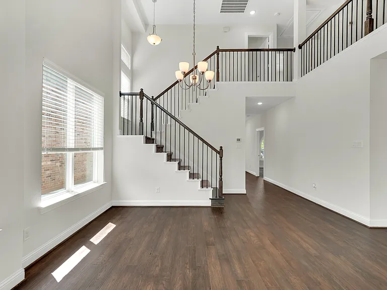 310 Myrtle Beach Dr — Photo 8