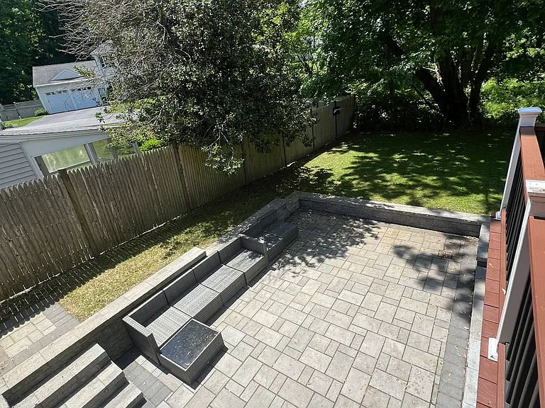 134 Pierce Rd — Photo 7