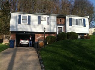 2939 Albine Dr, Glenshaw, PA