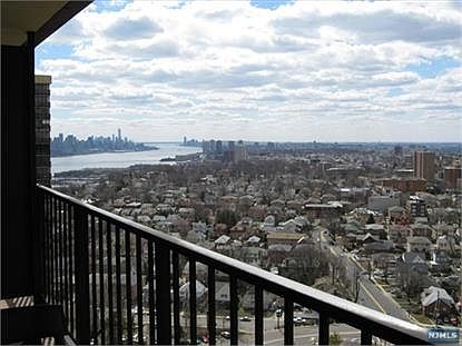 2nd image of 300 Winston Dr APT 2719