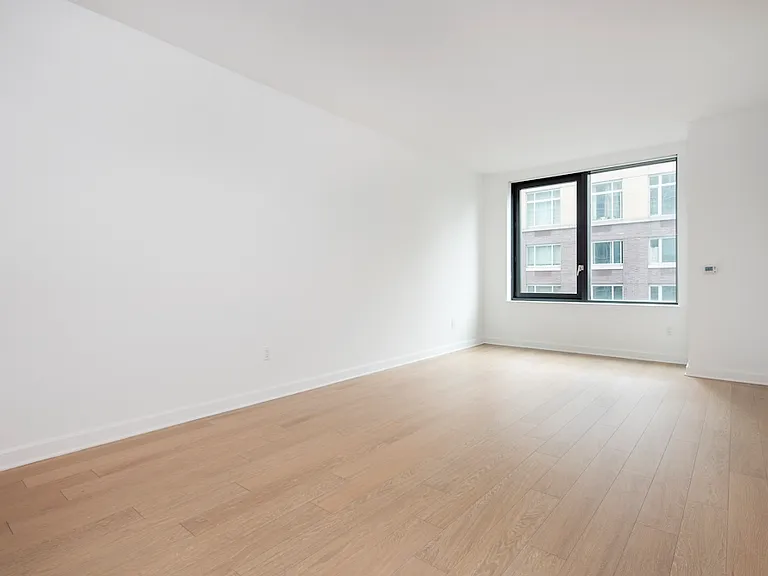21 S End Ave #2117 — Photo 3