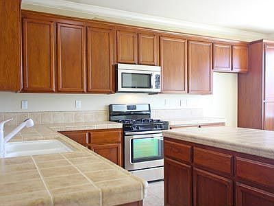 Lot 102 Picture 05